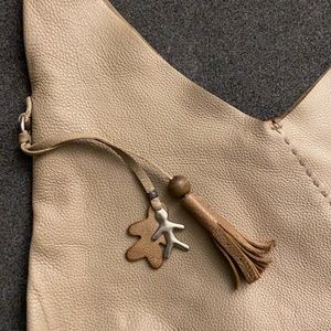 Henry Beguelin leather hobo bag